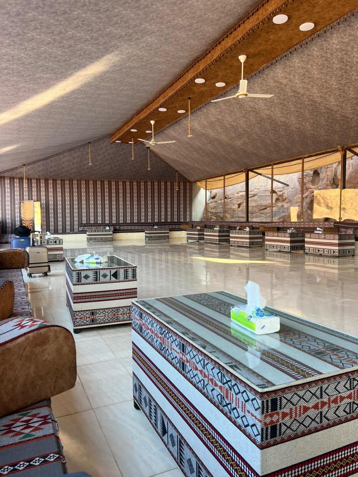 Hotel Star Magic Camp à Wadi Rum Extérieur photo