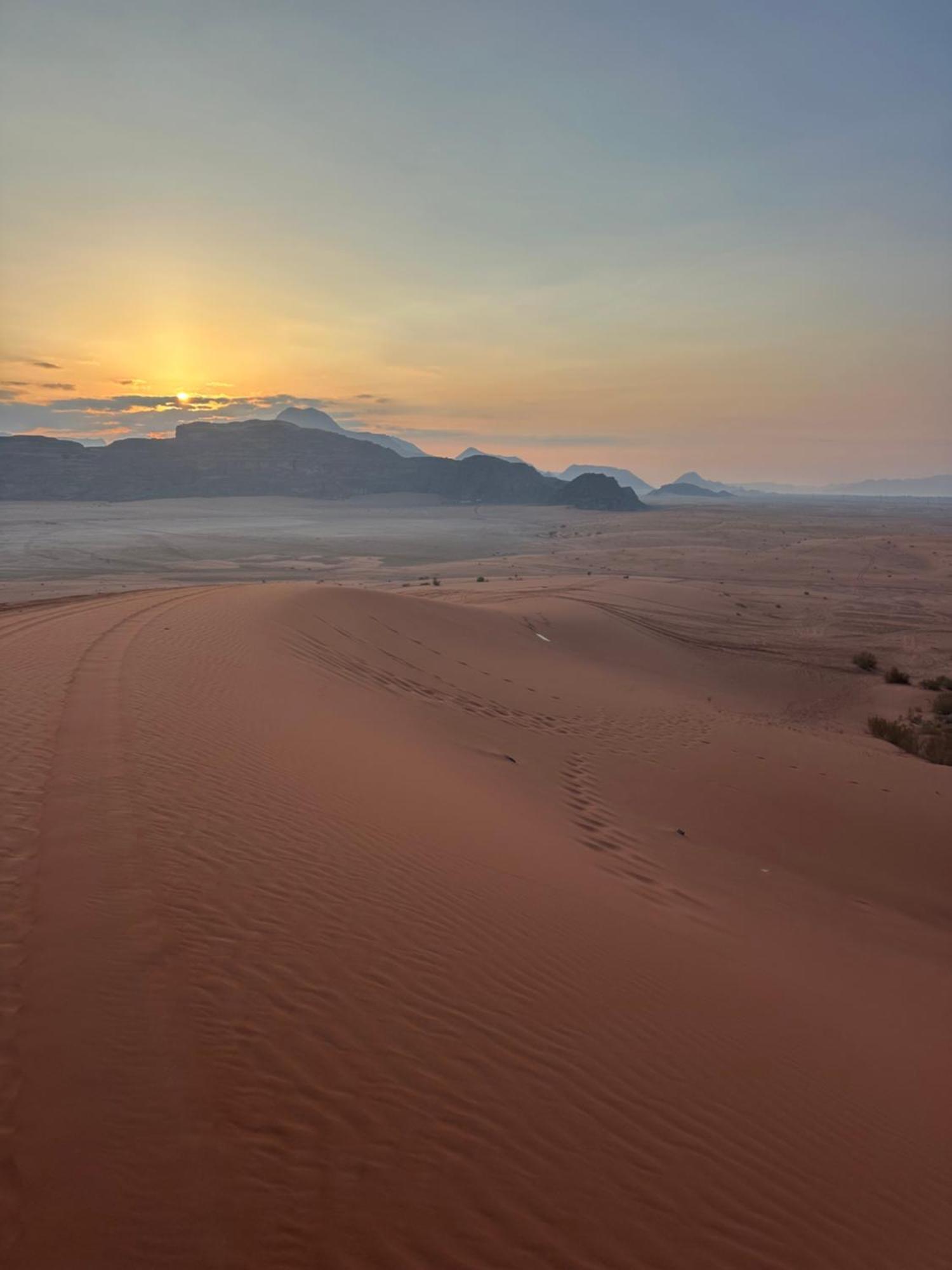 Hotel Star Magic Camp à Wadi Rum Extérieur photo