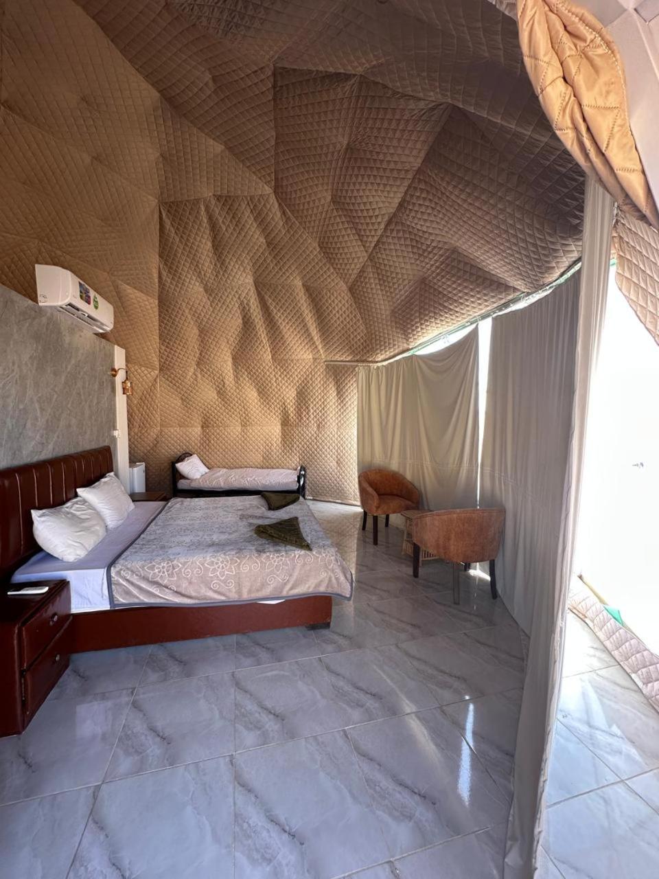 Hotel Star Magic Camp à Wadi Rum Extérieur photo
