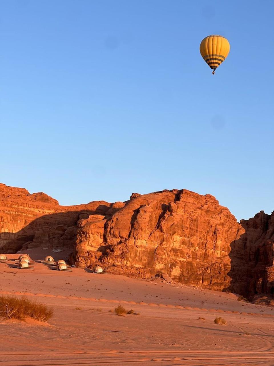 Hotel Star Magic Camp à Wadi Rum Extérieur photo